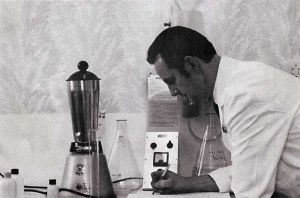 april 1969 tom booth in the metabolic research unit photo h jones sm.jpg